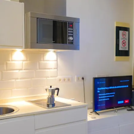 Oceanside Luxury Loft - Fast Wi-Fi - Workstations Appartement Corralejo Buitenkant foto