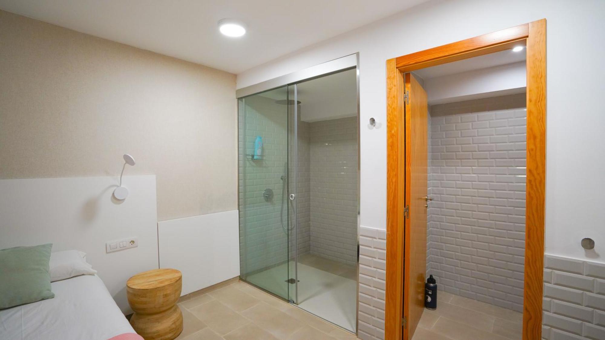 Oceanside Luxury Loft - Fast Wi-fi - Workstations Appartement